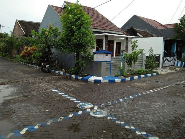 RUMAH Hook Perum Jaya Regency Sedati